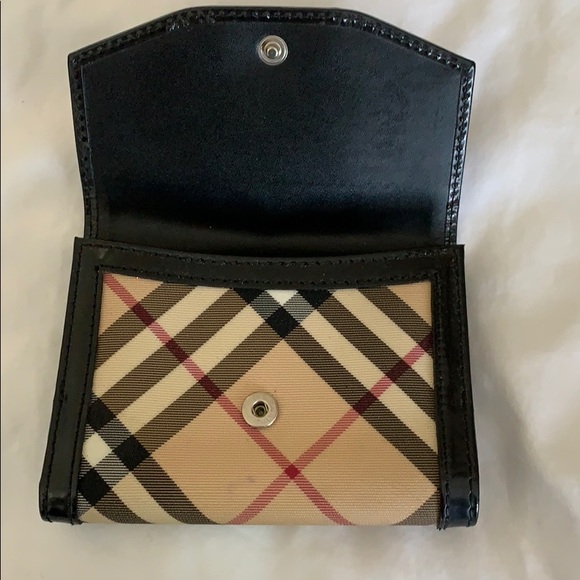 Burberry Wallet - Picture 4 of 4